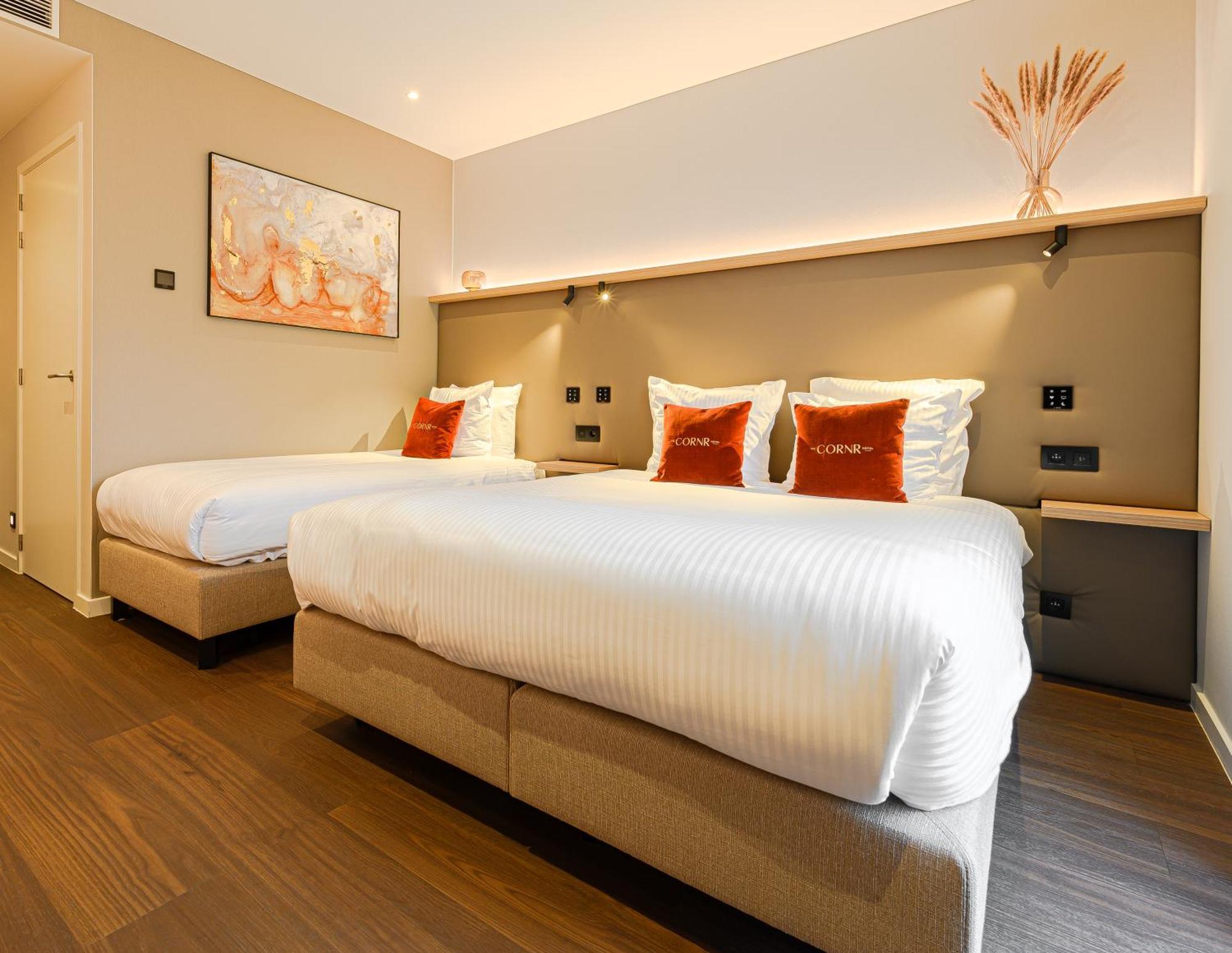 The Cornr Hotel Nieuwpoort Exterior photo